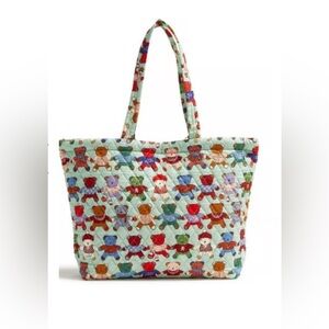 Vera Bradley essential grand tote in toasty teddies NWT Quilted Tote Bag